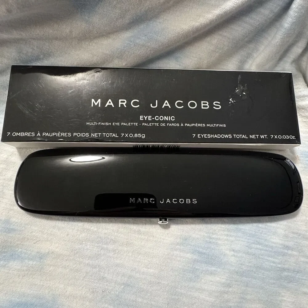 NIB Marc Jacobs Eye-Conic Eyeshadow Palette 740 Scandalust Discontinued HTF